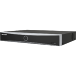 جهاز تسجيل 4 كاميرات مع 4 منافذ PEO بدقة 8 ميجا 4K  IP مع دعم الذكاء الاصطناعي- هيكفجن